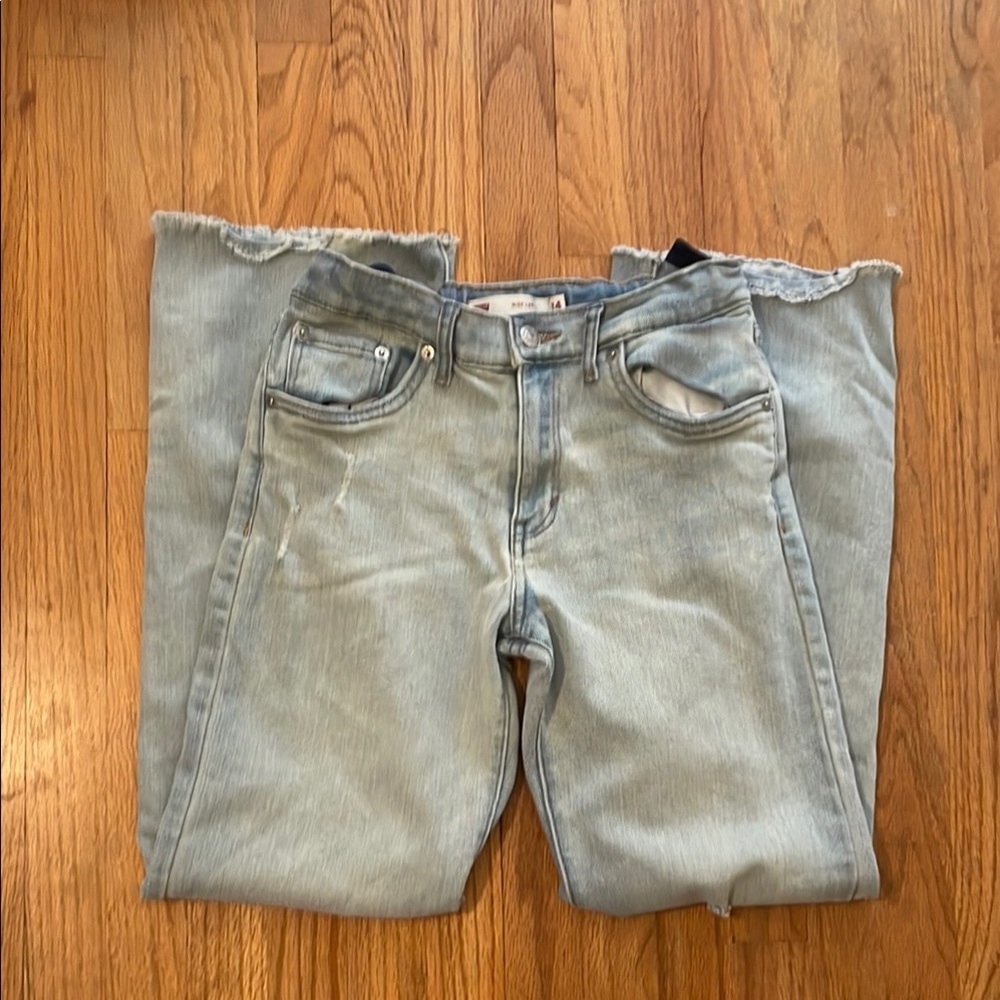 Light Blue Girls Wide leg Levi Jeans